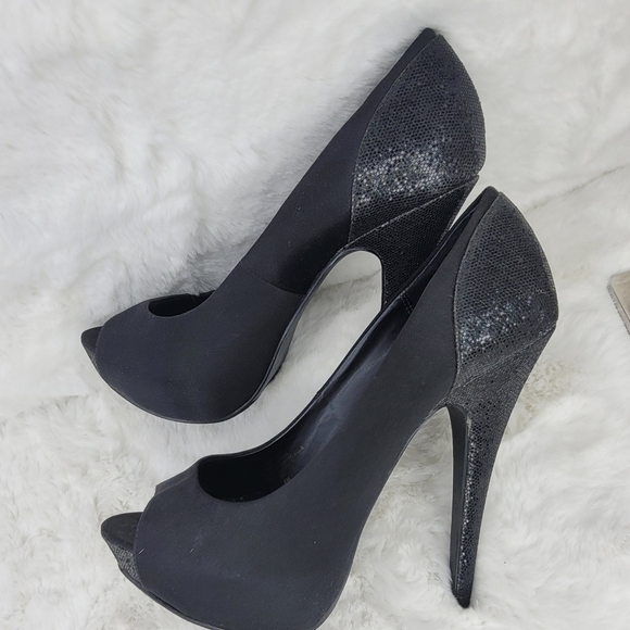 AUTHENTIC STEVE MADDEN HEELS SEXY COMFORTABLE RARE DESIGNER NWT - Picture 10 of 15